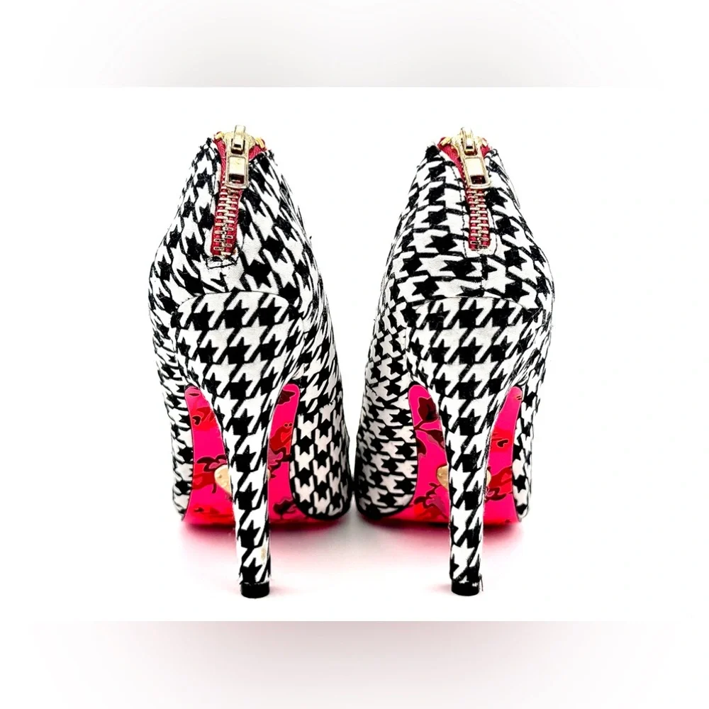 Betsey Johnson Black & White Houndstooth Pumps with Hot Pink Floral Pointed Toe